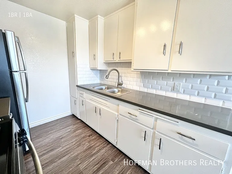 4641 W Slauson Ave #4 — Photo 4