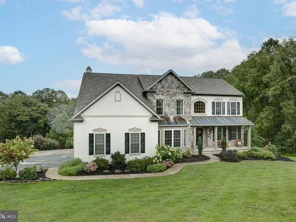 709 Hampton Green Way, Lincoln University, PA 19352