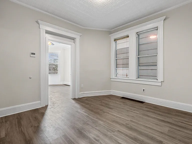 292 Claremont Ave #1 — Photo 6