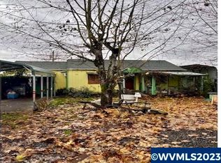 344 E Russell St, Lebanon, OR 97355