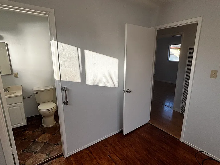 4729 Snead Dr — Photo 13