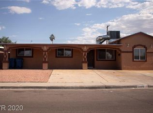 5095 Newton Dr, Las Vegas, NV 89122