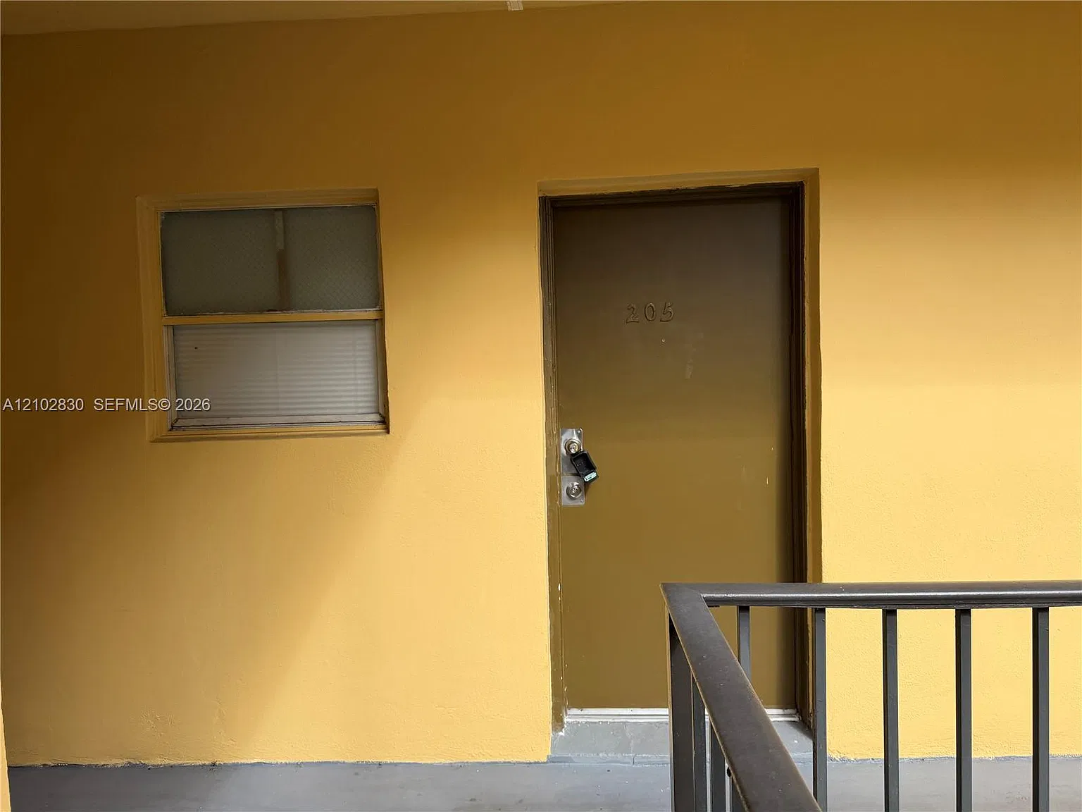Griffing Condo — Photo 2