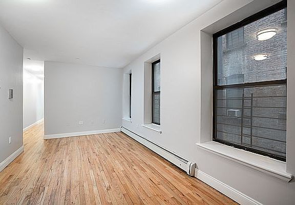 3rd image of 100 W 118th St APT 2G