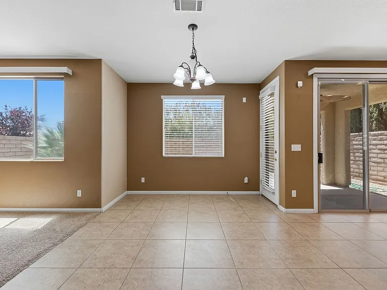 11825 Amistoso Ln — Photo 8