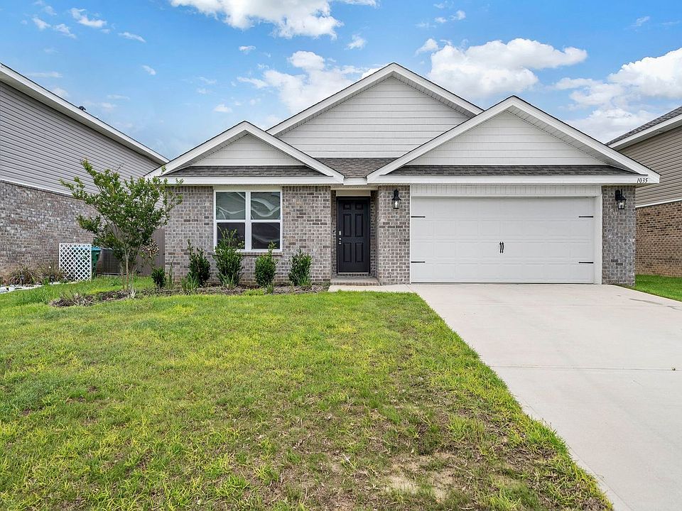 1st image of 1035 Limpkin St