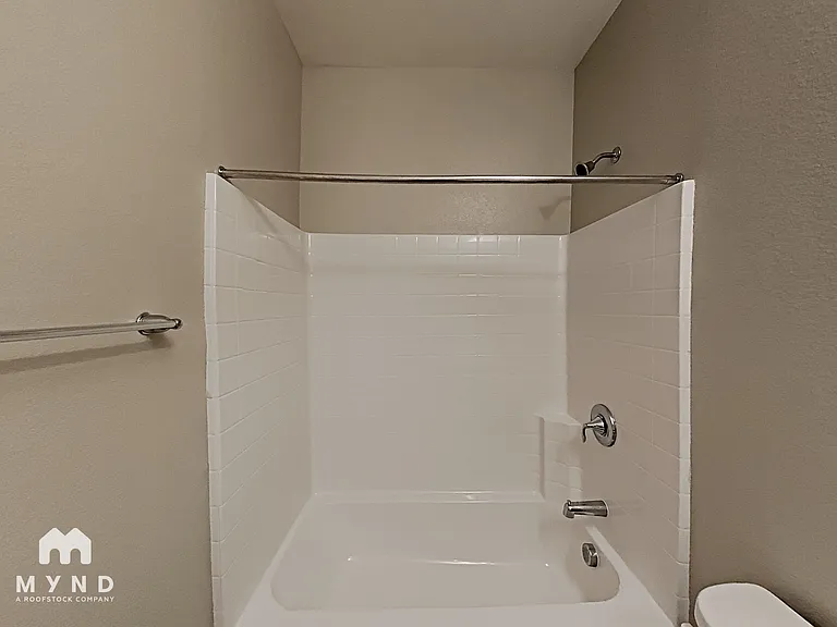 1844 Sea Horse Rd #C — Photo 23