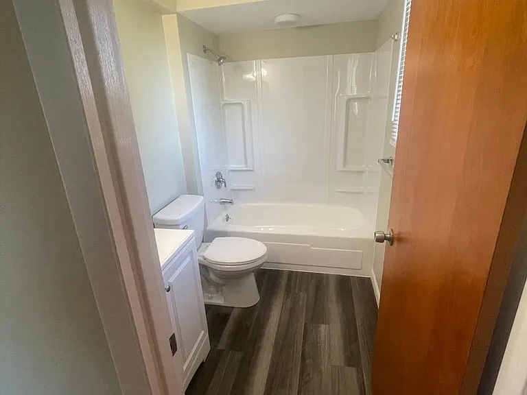 177 S Grandview Ave — Photo 26