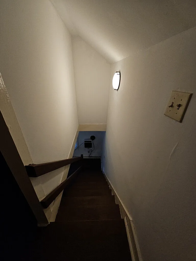 1 bed, 1.0 bath, 2703 sqft, $1,600 — Photo 3