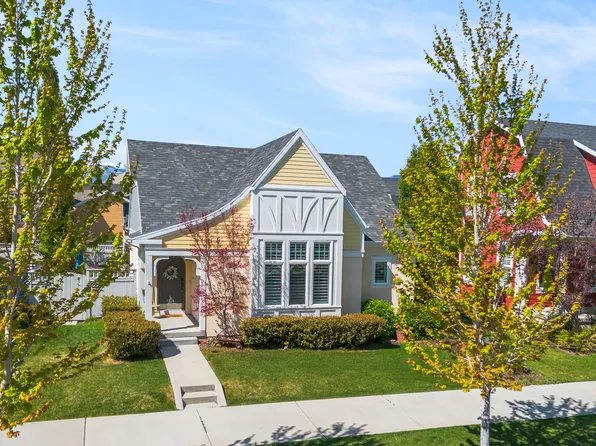 10388 S Split Rock Dr W, South Jordan, UT 84009
