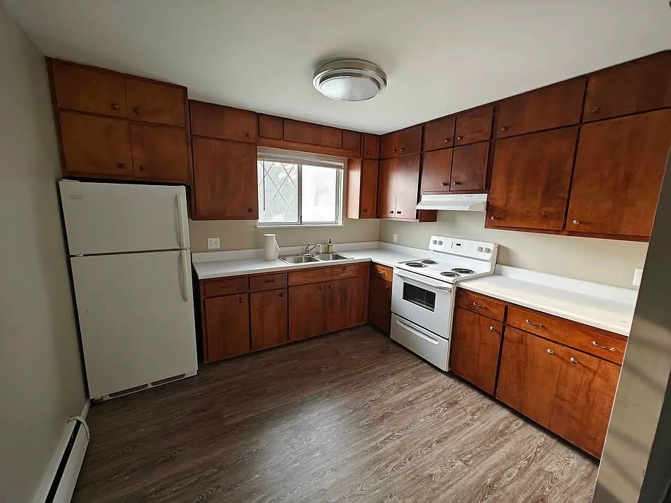 2 bed, 800 sqft, $875 — Photo 2