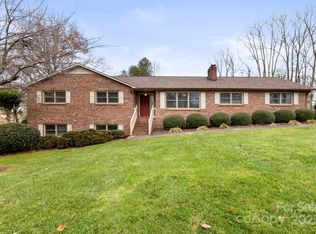 1496 Arden Dr, Lincolnton, NC 28092