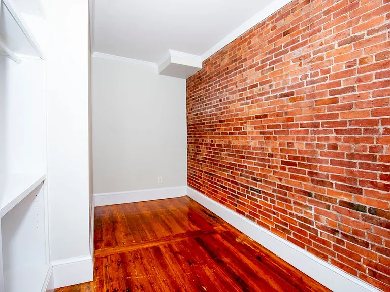189 Beacon St #1 — Photo 12