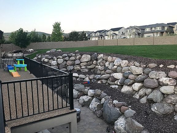 3rd image of 14836 S Castle Valley Dr