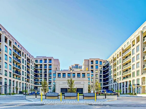 268 Buchanan Dr, Markham, ON