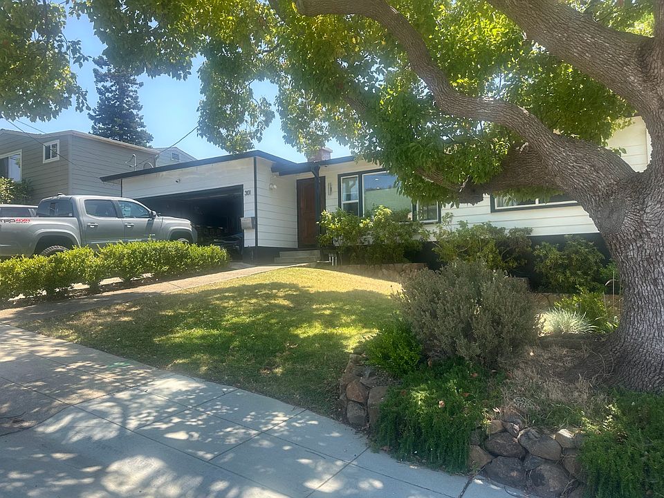 1st image of 301 La Casa Ave