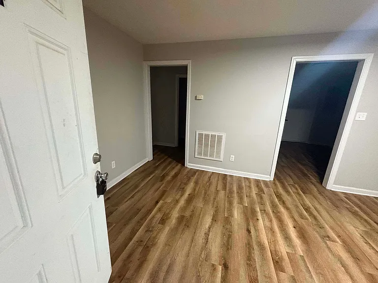 813 Scott St #4 — Photo 5