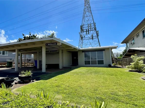 261 Hoomalu St, Pearl City, HI 96782