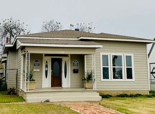 708 W Main St, Denison, TX 75020