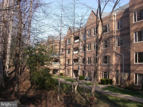 23140 Cobblestone Ln APT 409, California, MD 20619