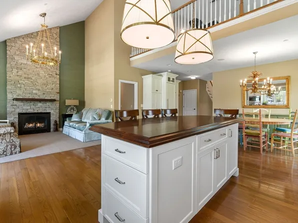 1 Back 9 Dr #1, Haverhill, MA 01832