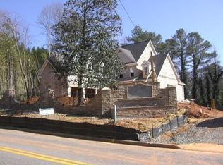 661 Windsor Pkwy, Sandy Springs, GA 30342