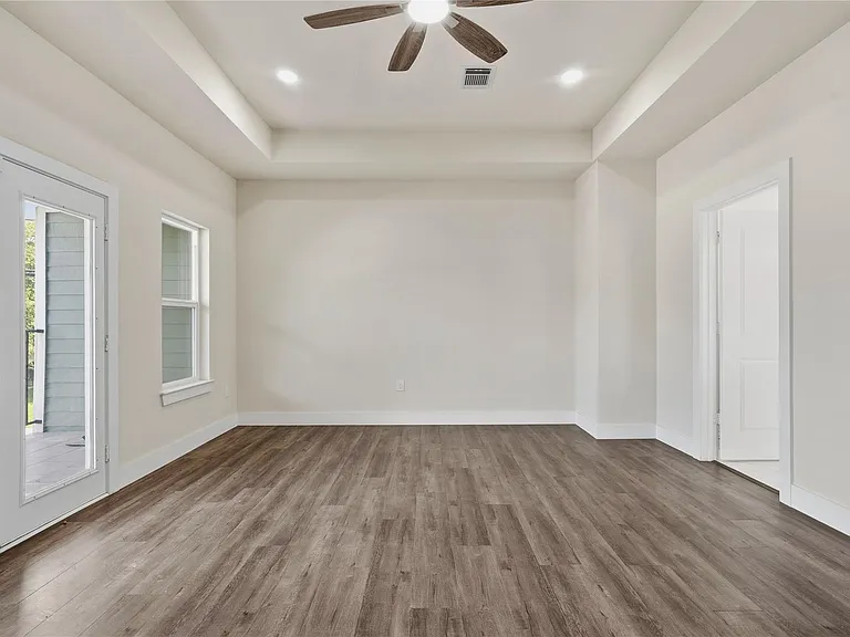 8027 Virgil St — Photo 31