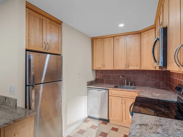 168-11 12th Avenue image 16 of 21