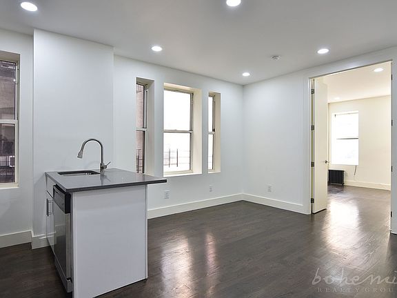 3rd image of 408 W 129th St APT 11