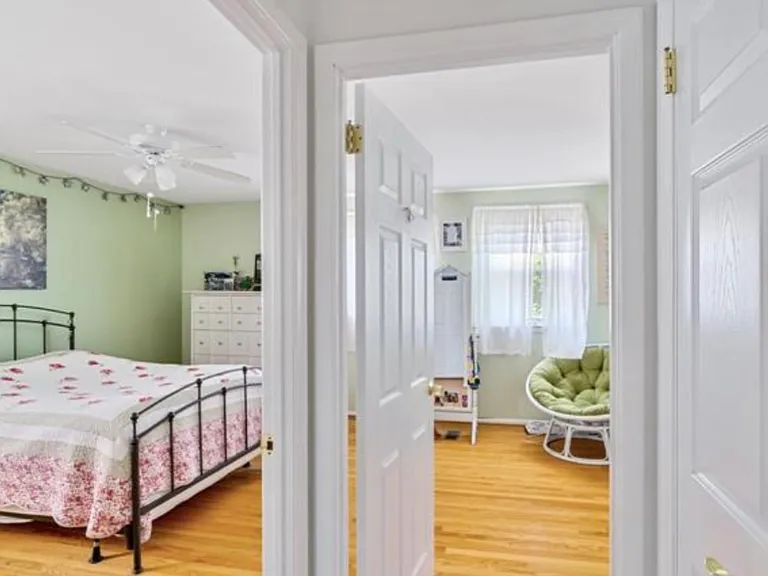 402 Regina St #1 — Photo 6