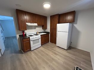 610 Pompton Ave #R, Cedar Grove, NJ 07009