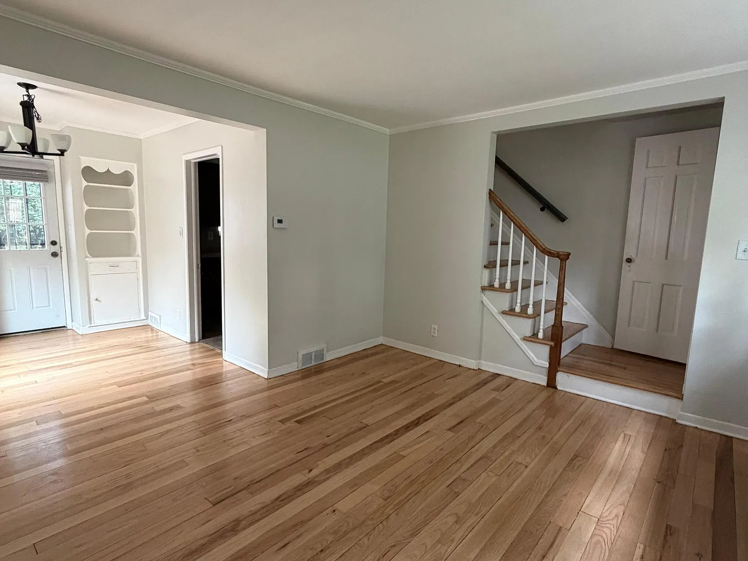 2 bed, 912 sqft, $1,695 — Photo 3