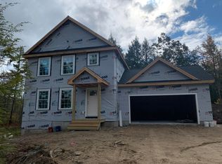 1 Country Woods Rd, Saco, ME 04072