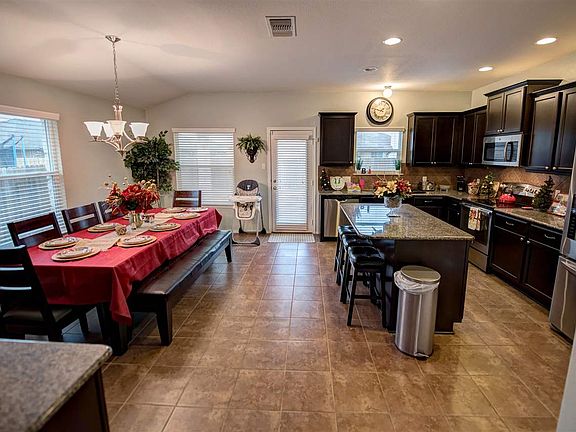 4th image of 6621 Vista View Dr