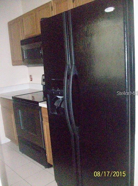 3 bed, 2.0 bath, 1345 sqft, $2,000 — Photo 3