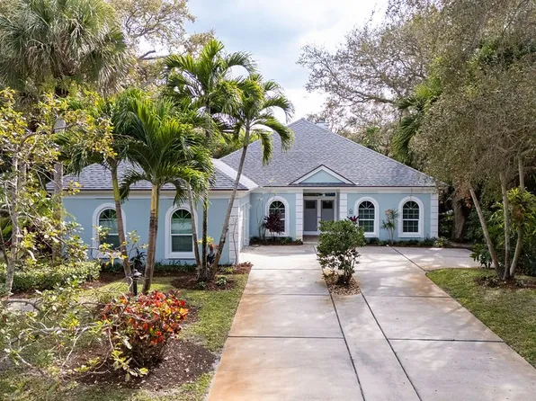 1485 Shorelands Dr E, Vero Beach, FL 32963