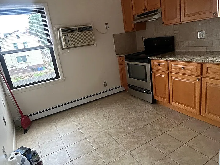 17 Winant Ave #2 — Photo 5