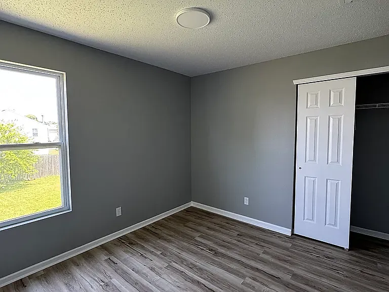 3327 Brandenburg Blvd — Photo 6