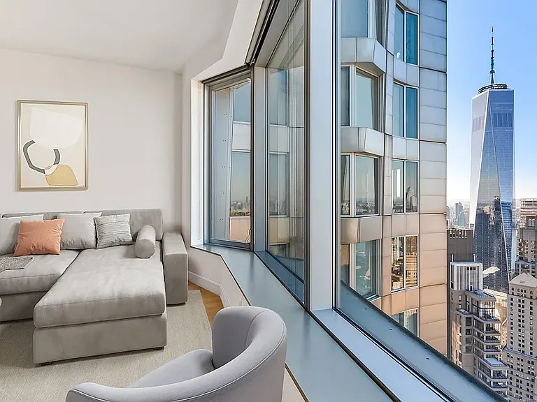 8 Spruce St #56B — Photo 2
