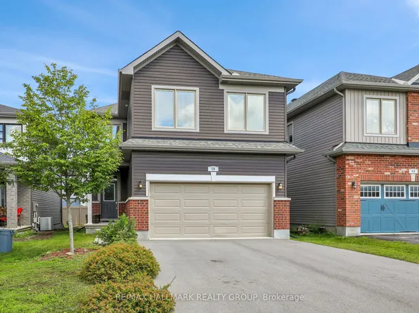 58 Zaatiik Grv, Ottawa, ON K1X 0E5