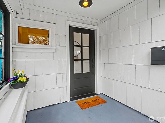 3rd image of 604 N 44th Street