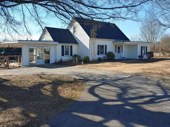 1011 Boelte Ln, Vernon Hill, VA 24597