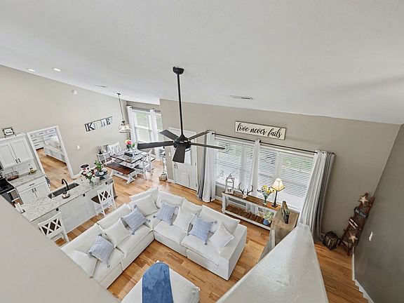 4th image of 71 Sheridan Hills Rd