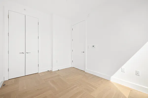 Rented by Watermark Capital Management LLC | media 7