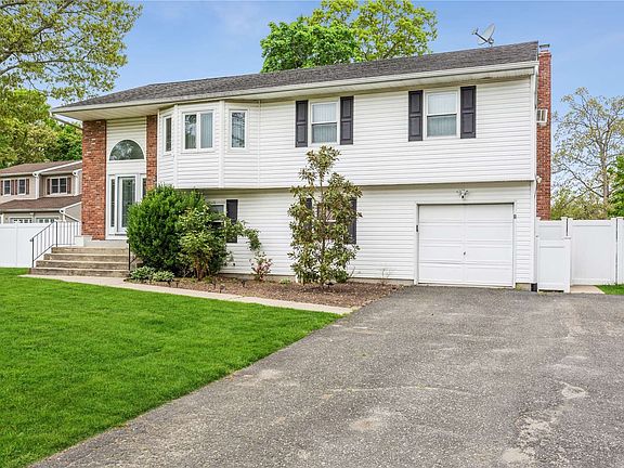 2nd image of 7 Taylor Ct