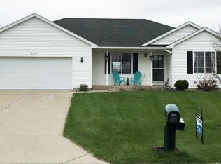 8212 S Maple Ct, Zeeland, MI 49464