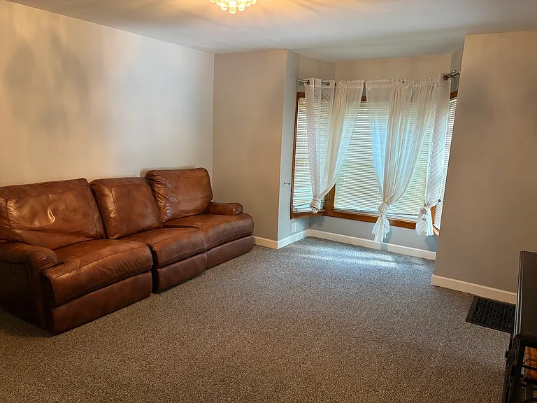 39 Leonard St #1 — Photo 4