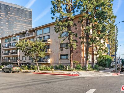 1154 S Barrington Ave APT 107, Los Angeles, CA, 90049