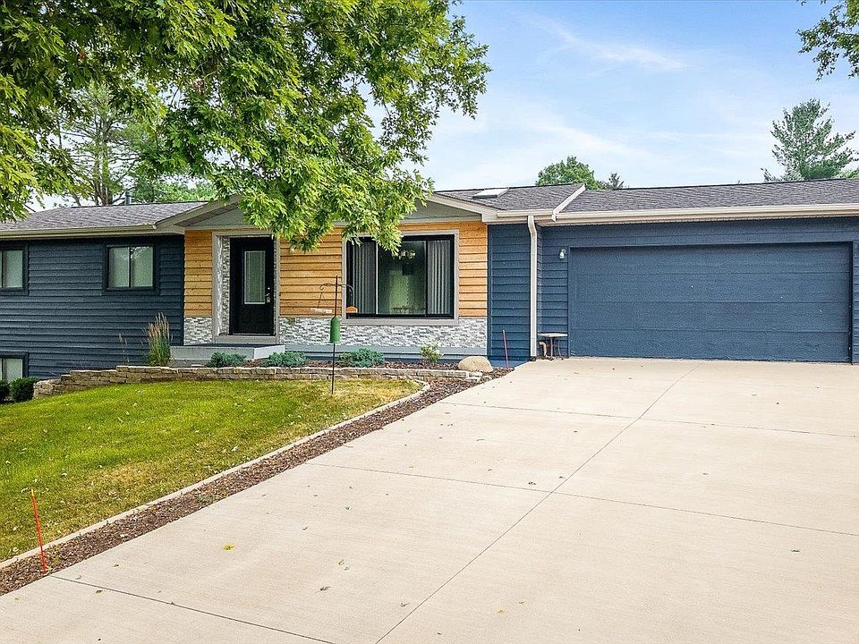 1st image of 336 Forestcliff Cir