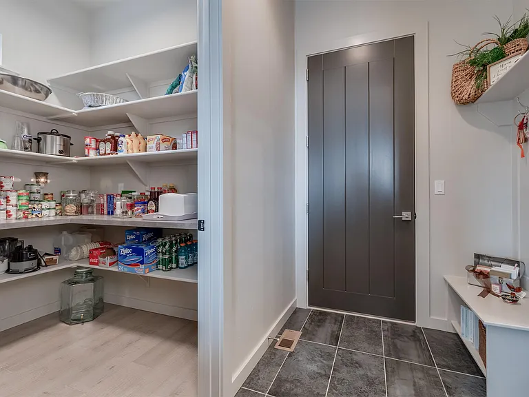 3851 W Crossley Dr — Photo 20